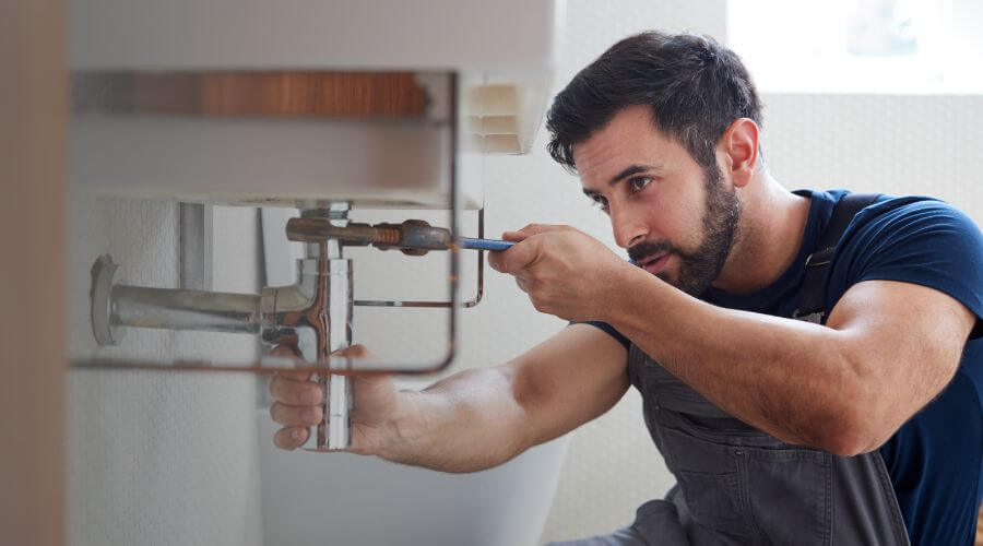 Expert burst pipe repair services in Swatara, MN